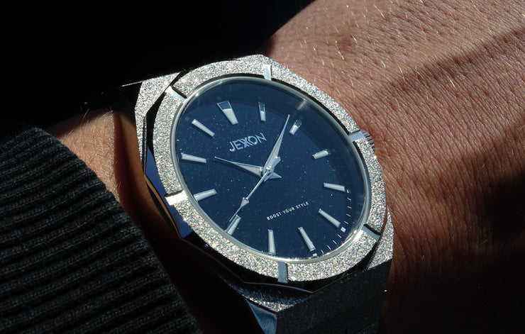 Silver Frozen Universe